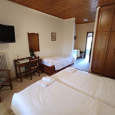2 Alonia Hotel Anatoliki Frangista Стая снимка