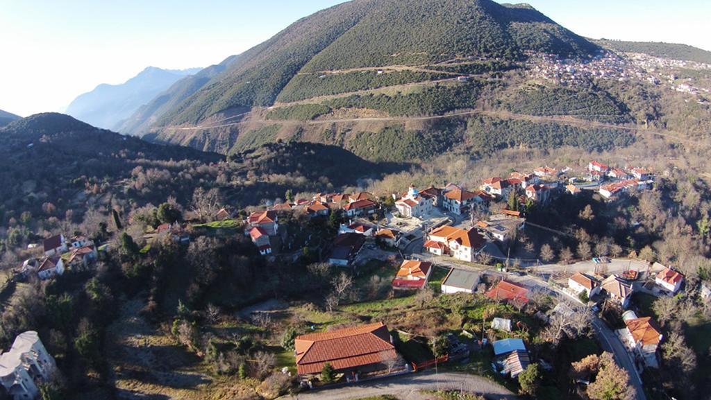 2 Alonia Hotel Anatoliki Frangista Екстериор снимка